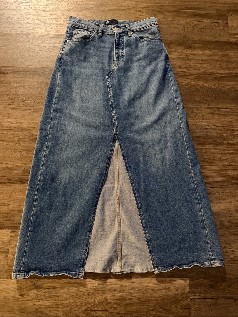 GAP Denim Maxi Skirt Size 2/26 Blue High Rise Front Slit